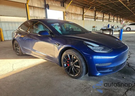 2018 Tesla Model 3 from USA, damaged, VIN 5YJ3E1EB2JF080757